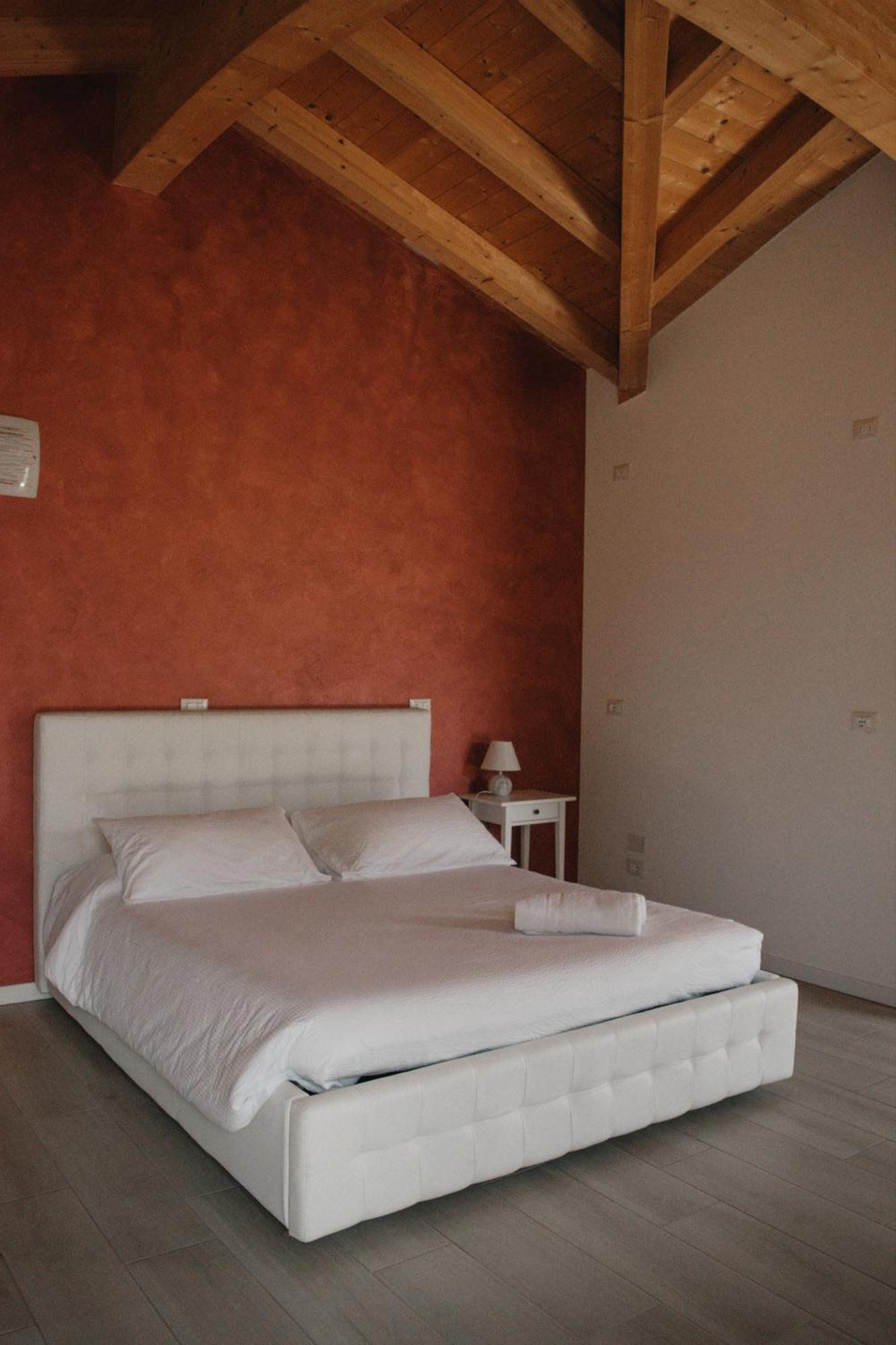 Bed and Breakfast Rama Relais Caprino Veronese Esterno foto