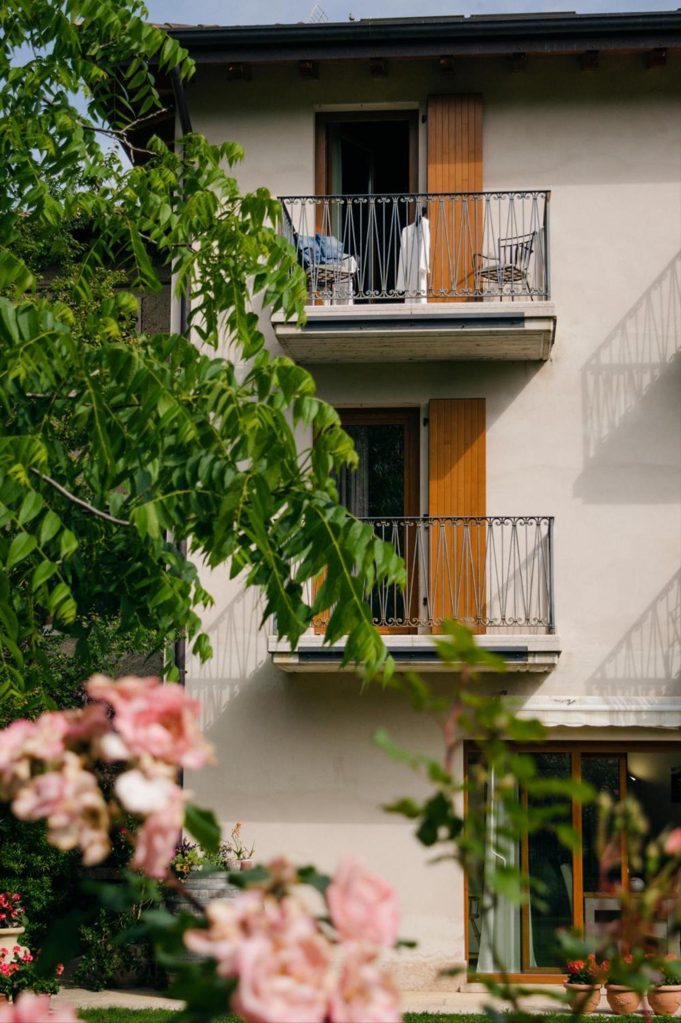 Bed and Breakfast Rama Relais Caprino Veronese Esterno foto